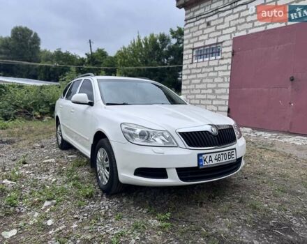 Белый Шкода Октавия, объемом двигателя 1.6 л и пробегом 247 тыс. км за 6750 $, фото 10 на Automoto.ua