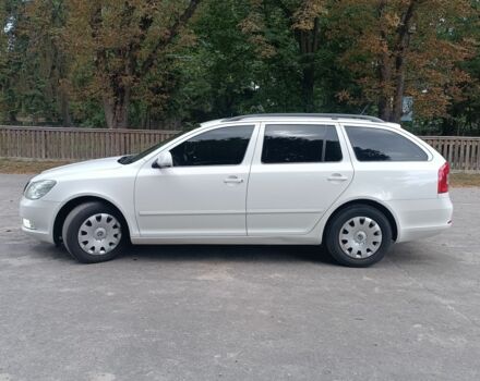 Белый Шкода Октавия, объемом двигателя 1.6 л и пробегом 326 тыс. км за 7050 $, фото 1 на Automoto.ua