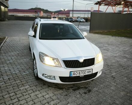 Шкода Октавия 2010 в Мукачеве на Automoto.ua Белый Шкода Октавия, объемом двигателя 1.6 л и пробегом 324 тыс. км за 6200 $, фото 1 на Automoto.ua