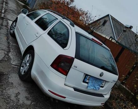 Білий Шкода Октавія, об'ємом двигуна 1.9 л та пробігом 200 тис. км за 6000 $, фото 4 на Automoto.ua
