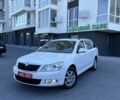 Білий Шкода Октавія, об'ємом двигуна 1.8 л та пробігом 204 тис. км за 6499 $, фото 1 на Automoto.ua