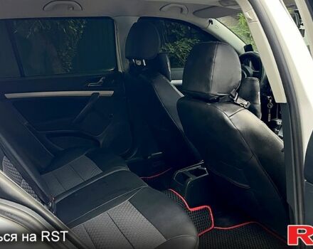 Білий Шкода Октавія, об'ємом двигуна 1.6 л та пробігом 303 тис. км за 6500 $, фото 3 на Automoto.ua