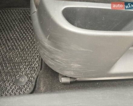 Білий Шкода Октавія, об'ємом двигуна 1.8 л та пробігом 251 тис. км за 10000 $, фото 18 на Automoto.ua