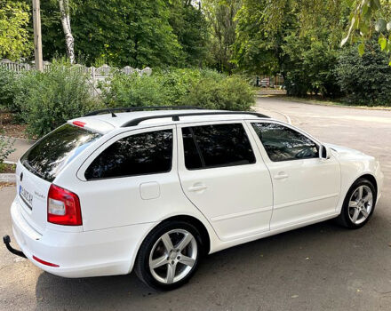 Белый Шкода Октавия, объемом двигателя 1.8 л и пробегом 317 тыс. км за 6900 $, фото 4 на Automoto.ua