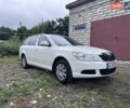 Белый Шкода Октавия, объемом двигателя 1.6 л и пробегом 247 тыс. км за 6750 $, фото 2 на Automoto.ua