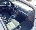 Білий Шкода Октавія, об'ємом двигуна 1.2 л та пробігом 260 тис. км за 6900 $, фото 8 на Automoto.ua