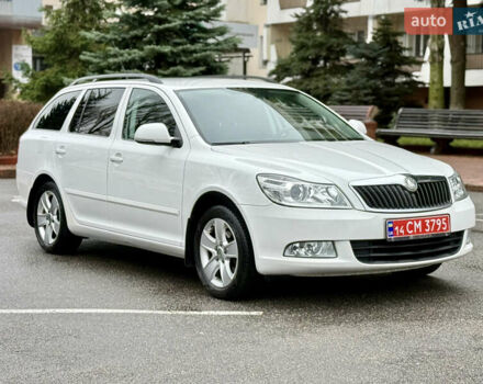 Белый Шкода Октавия, объемом двигателя 1.6 л и пробегом 204 тыс. км за 8999 $, фото 9 на Automoto.ua