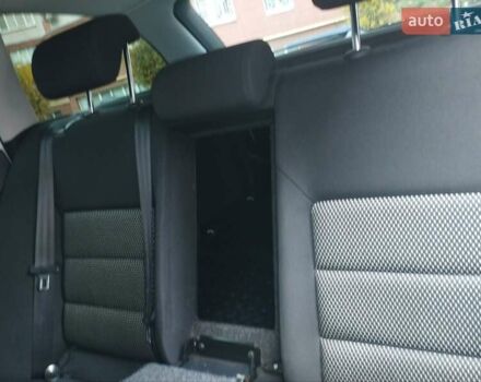 Білий Шкода Октавія, об'ємом двигуна 1.8 л та пробігом 251 тис. км за 10000 $, фото 27 на Automoto.ua