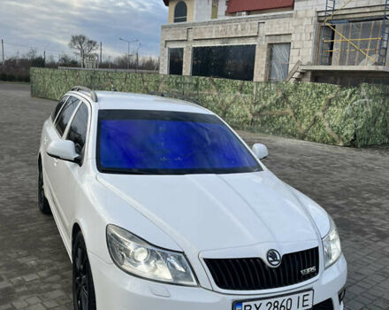 Белый Шкода Октавия, объемом двигателя 1.97 л и пробегом 298 тыс. км за 9999 $, фото 17 на Automoto.ua