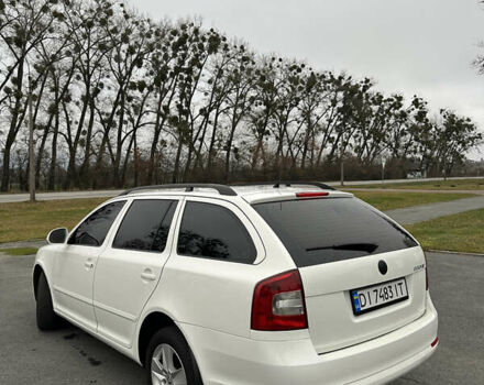 Белый Шкода Октавия, объемом двигателя 1.6 л и пробегом 430 тыс. км за 6850 $, фото 2 на Automoto.ua