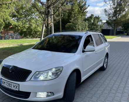 Белый Шкода Октавия, объемом двигателя 1.8 л и пробегом 230 тыс. км за 8500 $, фото 7 на Automoto.ua