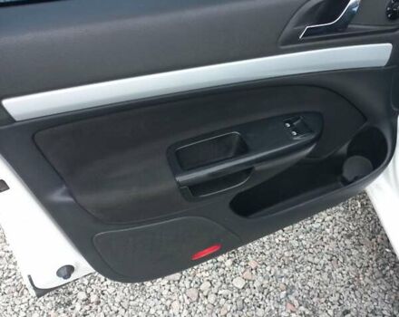 Белый Шкода Октавия, объемом двигателя 1.6 л и пробегом 360 тыс. км за 7900 $, фото 9 на Automoto.ua