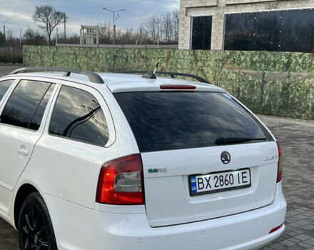 Белый Шкода Октавия, объемом двигателя 1.97 л и пробегом 298 тыс. км за 9999 $, фото 16 на Automoto.ua
