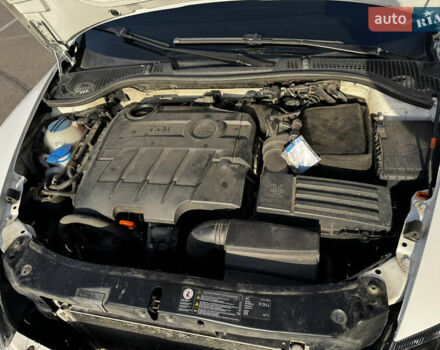 Белый Шкода Октавия, объемом двигателя 1.9 л и пробегом 360 тыс. км за 11000 $, фото 8 на Automoto.ua