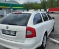 Белый Шкода Октавия, объемом двигателя 1.6 л и пробегом 328 тыс. км за 6800 $, фото 2 на Automoto.ua