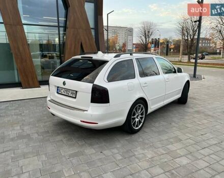Белый Шкода Октавия, объемом двигателя 1.8 л и пробегом 267 тыс. км за 8250 $, фото 7 на Automoto.ua