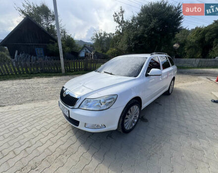 Білий Шкода Октавія, об'ємом двигуна 1.6 л та пробігом 270 тис. км за 7000 $, фото 1 на Automoto.ua