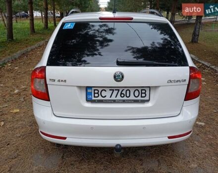 Шкода Октавія 2010 у Самборе на Automoto.ua Білий Шкода Октавія, об'ємом двигуна 1.6 л та пробігом 300 тис. км за 7700 $, фото 7 на Automoto.ua