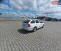 Белый Шкода Октавия, объемом двигателя 1.6 л и пробегом 405 тыс. км за 6350 $, фото 3 на Automoto.ua