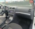 Білий Шкода Октавія, об'ємом двигуна 1.39 л та пробігом 266 тис. км за 7000 $, фото 30 на Automoto.ua