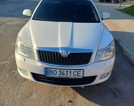 Белый Шкода Октавия, объемом двигателя 1.6 л и пробегом 313 тыс. км за 8700 $, фото 25 на Automoto.ua