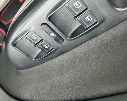 Білий Шкода Октавія, об'ємом двигуна 1.8 л та пробігом 233 тис. км за 8200 $, фото 19 на Automoto.ua