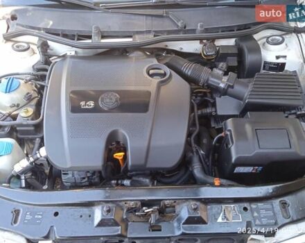 Белый Шкода Октавия, объемом двигателя 1.6 л и пробегом 192 тыс. км за 6500 $, фото 12 на Automoto.ua