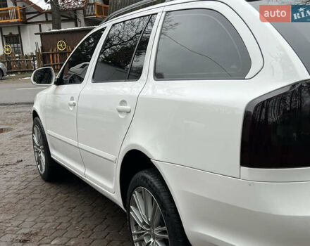 Белый Шкода Октавия, объемом двигателя 1.6 л и пробегом 309 тыс. км за 7499 $, фото 33 на Automoto.ua