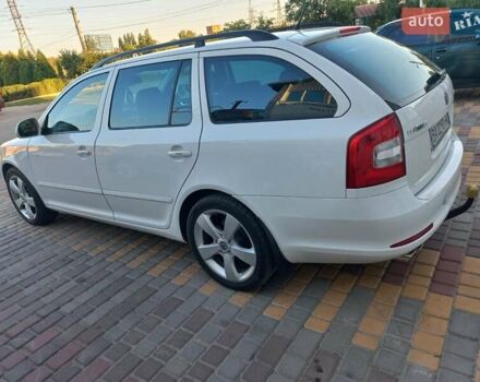 Белый Шкода Октавия, объемом двигателя 1.8 л и пробегом 182 тыс. км за 8000 $, фото 11 на Automoto.ua