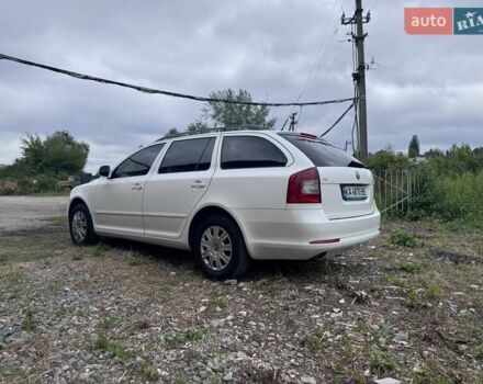 Белый Шкода Октавия, объемом двигателя 1.6 л и пробегом 247 тыс. км за 6750 $, фото 7 на Automoto.ua