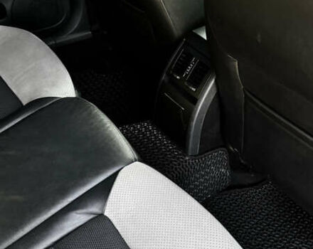 Белый Шкода Октавия, объемом двигателя 1.9 л и пробегом 360 тыс. км за 11000 $, фото 7 на Automoto.ua