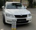 Белый Шкода Октавия, объемом двигателя 1.6 л и пробегом 195 тыс. км за 9000 $, фото 1 на Automoto.ua