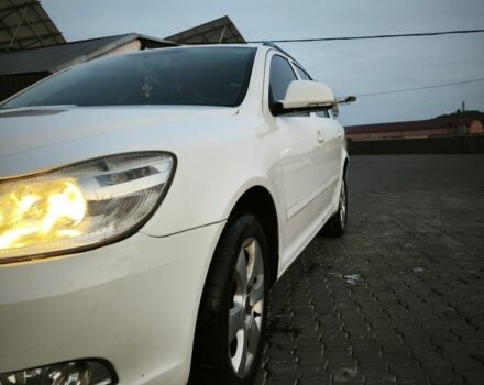 Шкода Октавия 2010 в Мукачеве на Automoto.ua Белый Шкода Октавия, объемом двигателя 1.6 л и пробегом 324 тыс. км за 6200 $, фото 4 на Automoto.ua