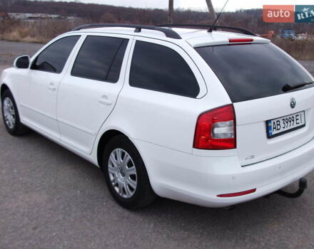 Белый Шкода Октавия, объемом двигателя 1.2 л и пробегом 260 тыс. км за 7700 $, фото 3 на Automoto.ua