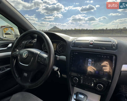 Белый Шкода Октавия, объемом двигателя 2 л и пробегом 311 тыс. км за 10999 $, фото 17 на Automoto.ua