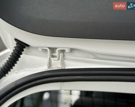 Белый Шкода Октавия, объемом двигателя 1.6 л и пробегом 204 тыс. км за 8999 $, фото 42 на Automoto.ua