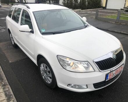 Белый Шкода Октавия, объемом двигателя 1.6 л и пробегом 236 тыс. км за 7350 $, фото 6 на Automoto.ua