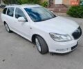 Белый Шкода Октавия, объемом двигателя 1.8 л и пробегом 241 тыс. км за 8500 $, фото 3 на Automoto.ua