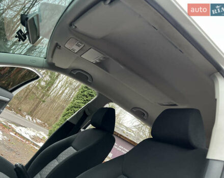 Белый Шкода Октавия, объемом двигателя 1.6 л и пробегом 309 тыс. км за 7499 $, фото 50 на Automoto.ua