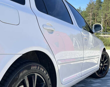 Белый Шкода Октавия, объемом двигателя 1.97 л и пробегом 297 тыс. км за 9300 $, фото 14 на Automoto.ua