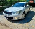 Білий Шкода Октавія, об'ємом двигуна 1.8 л та пробігом 198 тис. км за 7500 $, фото 1 на Automoto.ua