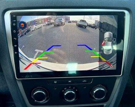 Белый Шкода Октавия, объемом двигателя 1.6 л и пробегом 320 тыс. км за 6200 $, фото 11 на Automoto.ua