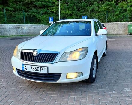 Білий Шкода Октавія, об'ємом двигуна 1.6 л та пробігом 290 тис. км за 6500 $, фото 1 на Automoto.ua