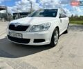 Білий Шкода Октавія, об'ємом двигуна 1.6 л та пробігом 247 тис. км за 7400 $, фото 1 на Automoto.ua