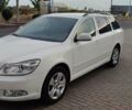 Белый Шкода Октавия, объемом двигателя 1.6 л и пробегом 299 тыс. км за 7500 $, фото 1 на Automoto.ua
