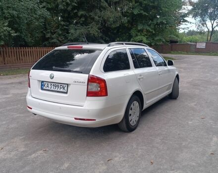 Белый Шкода Октавия, объемом двигателя 1.6 л и пробегом 326 тыс. км за 7050 $, фото 6 на Automoto.ua