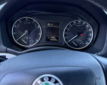 Белый Шкода Октавия, объемом двигателя 1.8 л и пробегом 204 тыс. км за 6299 $, фото 12 на Automoto.ua