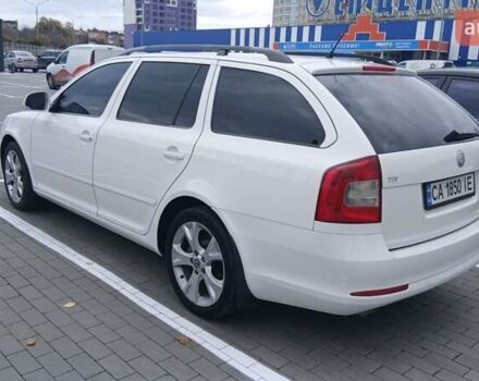 Белый Шкода Октавия, объемом двигателя 1.6 л и пробегом 258 тыс. км за 7900 $, фото 21 на Automoto.ua
