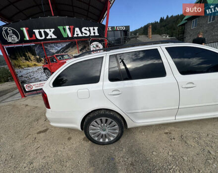 Білий Шкода Октавія, об'ємом двигуна 1.6 л та пробігом 270 тис. км за 7000 $, фото 4 на Automoto.ua