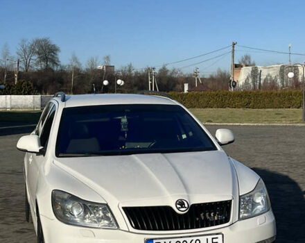 Белый Шкода Октавия, объемом двигателя 1.97 л и пробегом 298 тыс. км за 9999 $, фото 7 на Automoto.ua